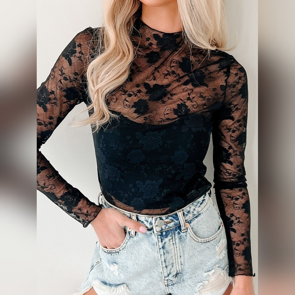 Chic Black Floral Lace Blouse